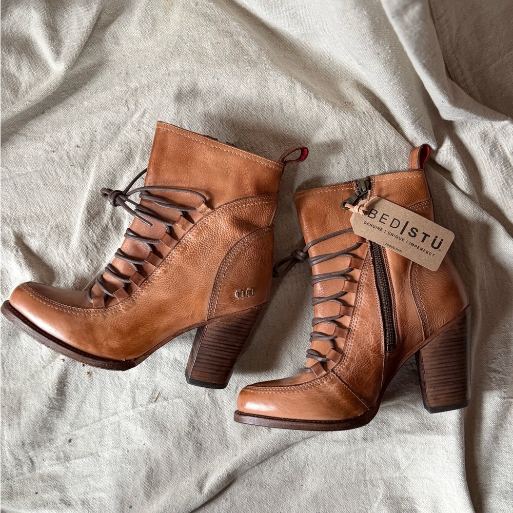 Bed Stu Tan Leather Lace-Up Boots - Picture 3 of 6